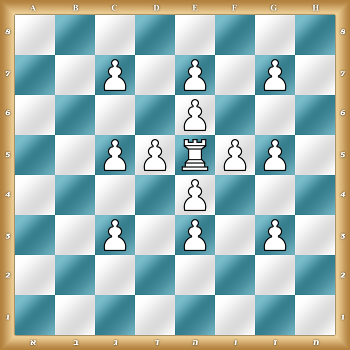8/2P1P1P1/4P3/2PPRPP1/4P3/2P1P1P1/8/8 w